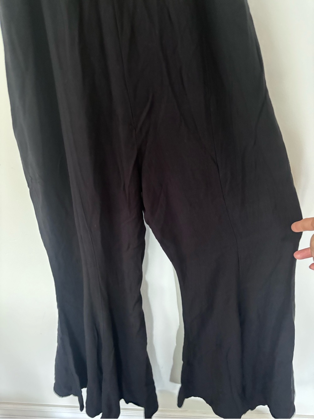 Bb Dakota Black V-Neck Wide Flutter Leg Jumpsuit Sz 2 / XS - Picture 7 of 8